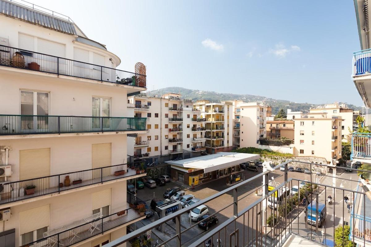 Casa Nina Apartment Sorrento Bagian luar foto