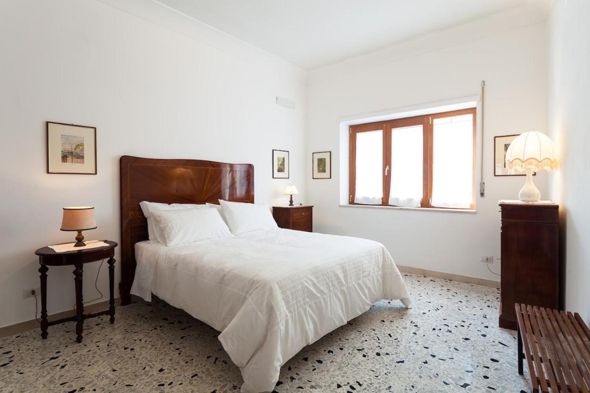 Casa Nina Apartment Sorrento Bagian luar foto
