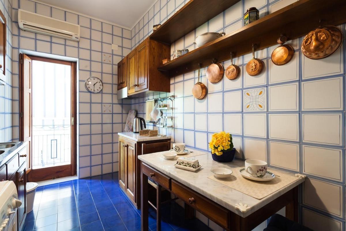 Casa Nina Apartment Sorrento Bagian luar foto